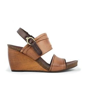 OTBT Lockport brown wedge peep toe sandals